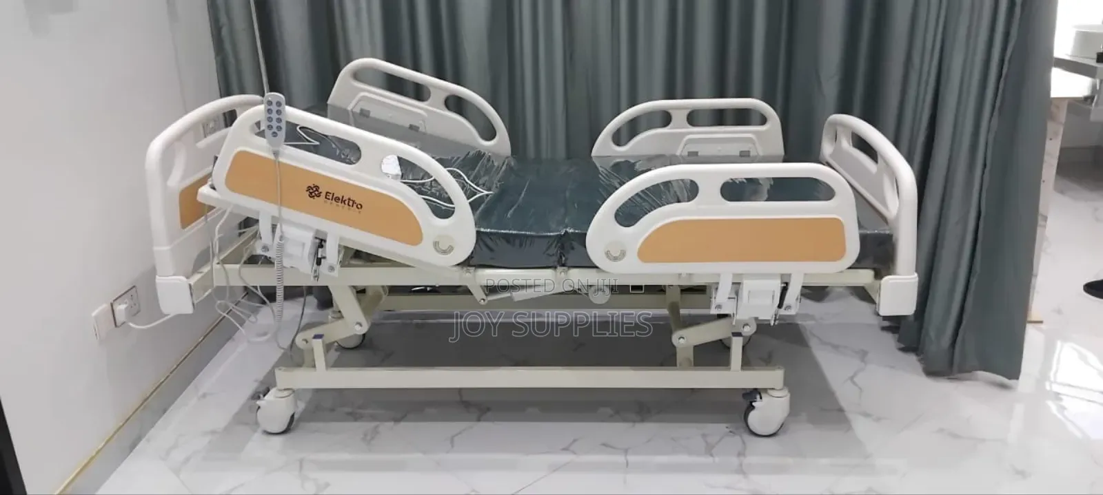 3 Crank Electric Bed