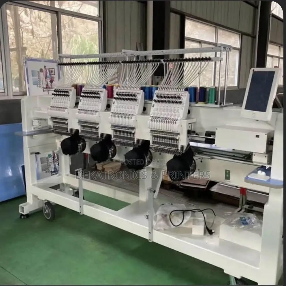 4 Head 12 Needles Embroidery Machine