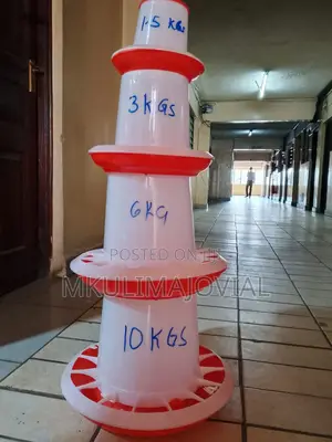 Manual Red and White Poultry Feeders