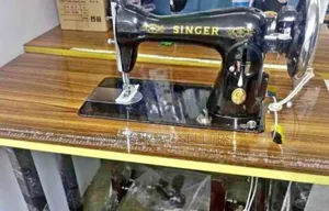 Complete Singer Sewing Machine Along With Imported Table
