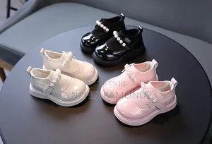 Girl's Shoes