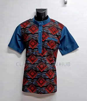 Traditional Modern Short Sleeve Shirt for Men Medium Size
