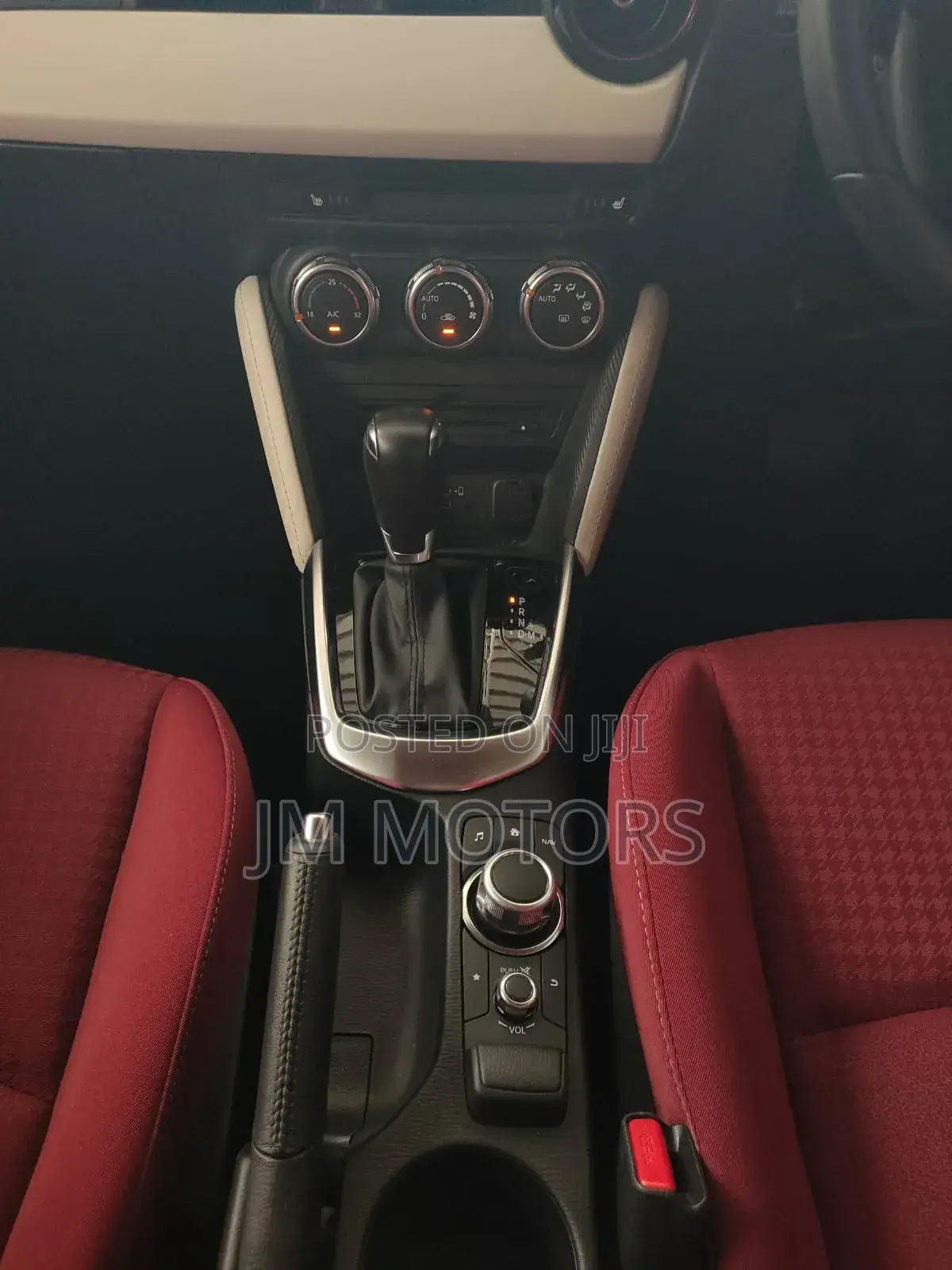 Mazda Demio 2018 Off white