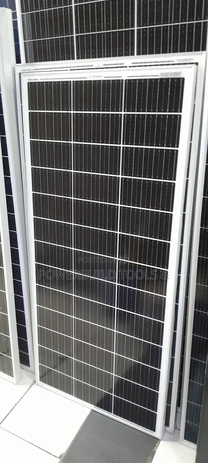 200W Solar Max Solar Panel