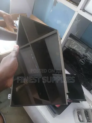 Laptop Screens Replacement