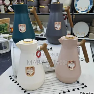 *Wooden Handle Vacuum Flask* 
☆