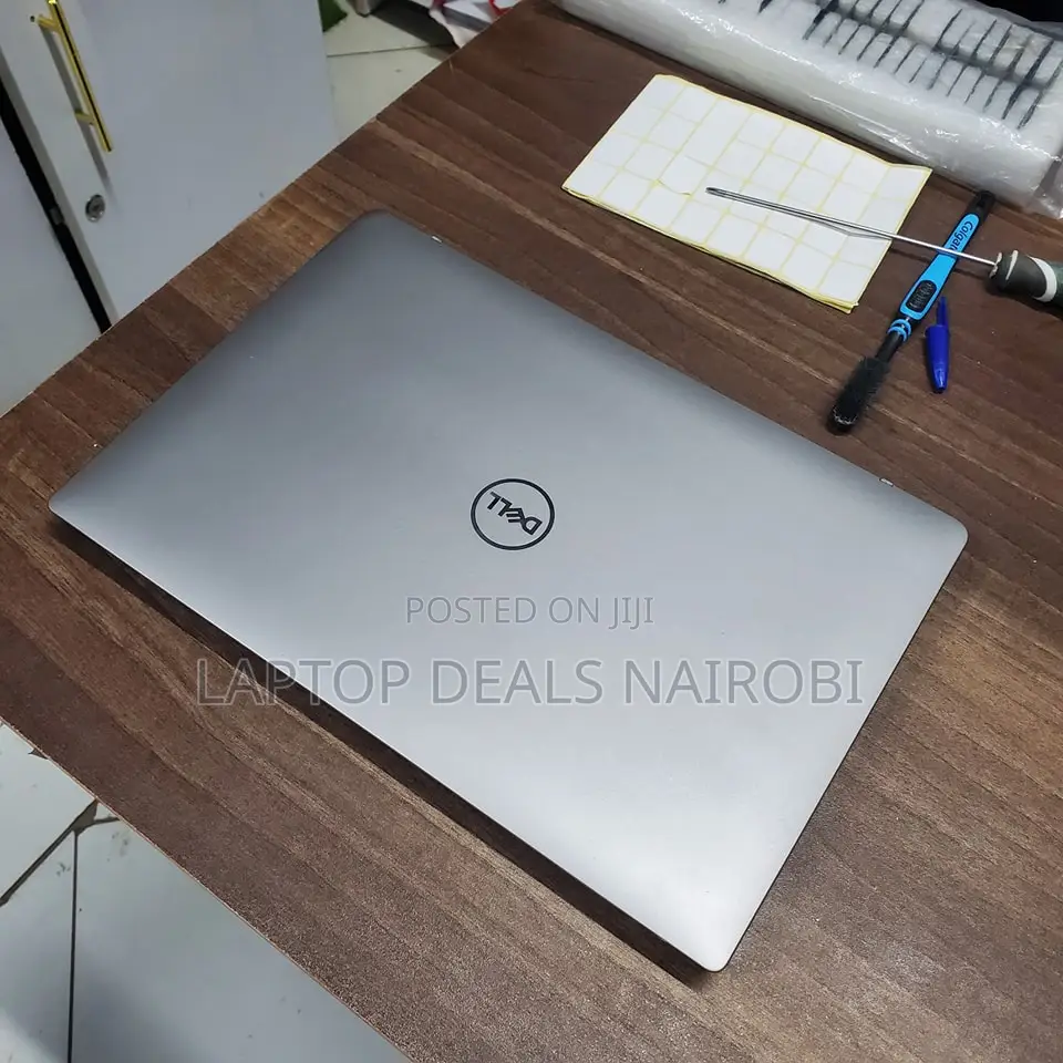 Laptop Dell Latitude 7400 8GB Intel Core I5 SSD 256GB