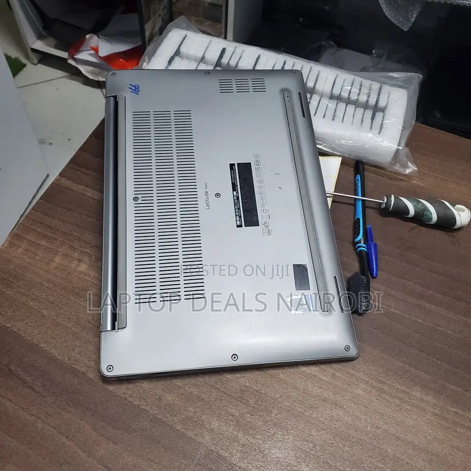 Laptop Dell Latitude 7400 8GB Intel Core I5 SSD 256GB