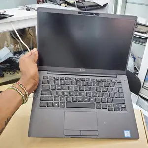 Laptop Dell Latitude 7400 8GB Intel Core I7 SSD 256GB