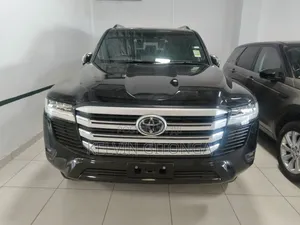 New Toyota Land Cruiser Prado 2024 Black