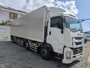 40ft Isuzu Lorry