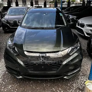 Honda Vezel 1.5 Hybrid 4WD 2018 Green