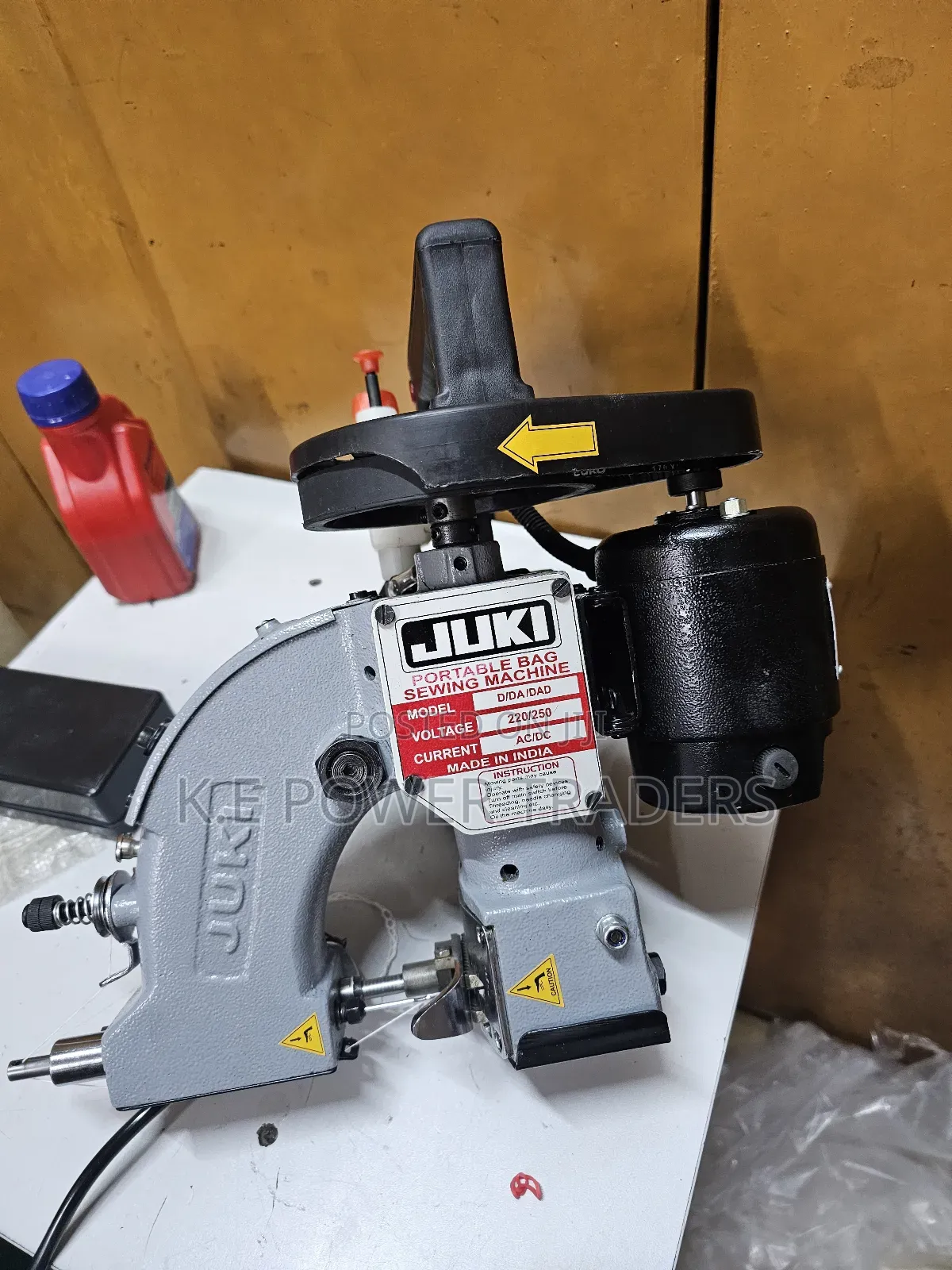 Bag Closer/ Sack Juki Sewing Machine