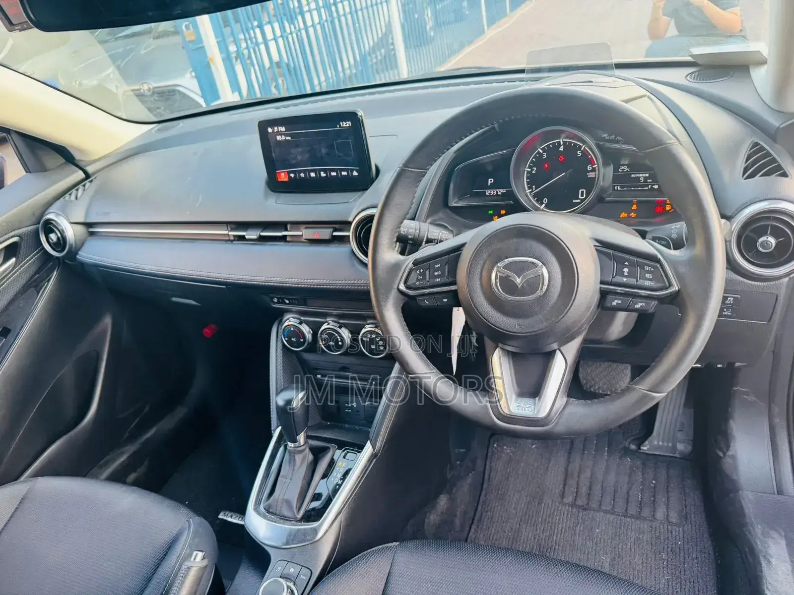 Mazda 2 2019 Gray