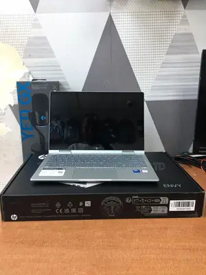 New Laptop HP Envy 14 16GB Intel Core I7 SSD 512GB