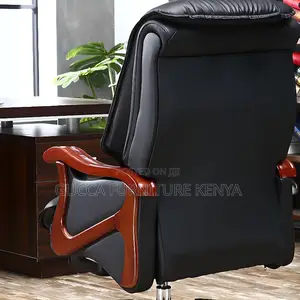 Office Chairs: Executive Staff Upholstered Study Chair