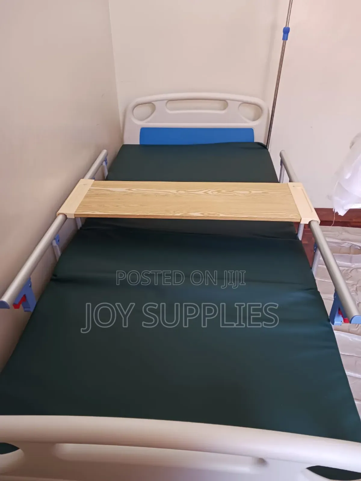Single Crank Bed With Mattress