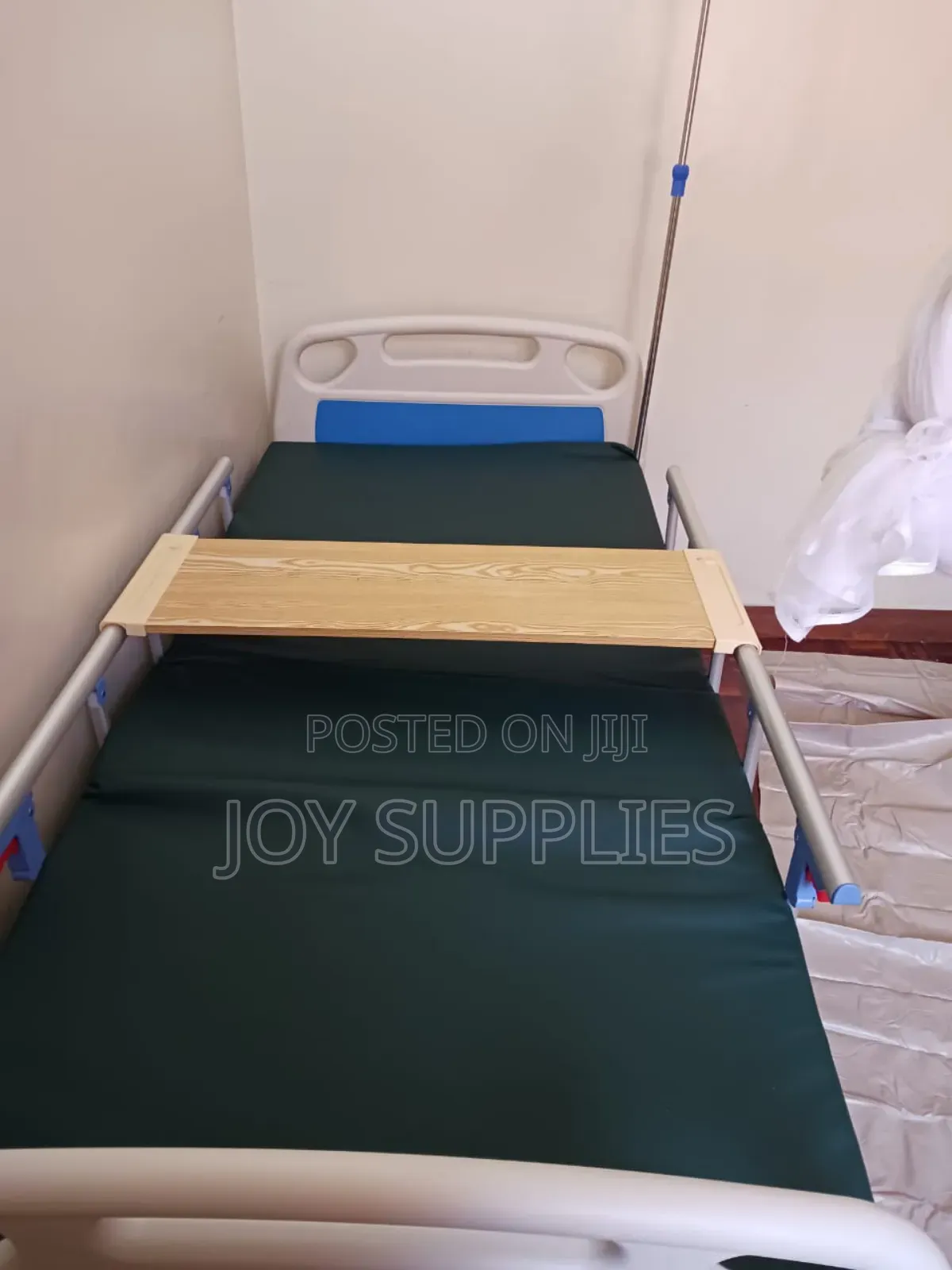 Single Crank Bed With Mattress