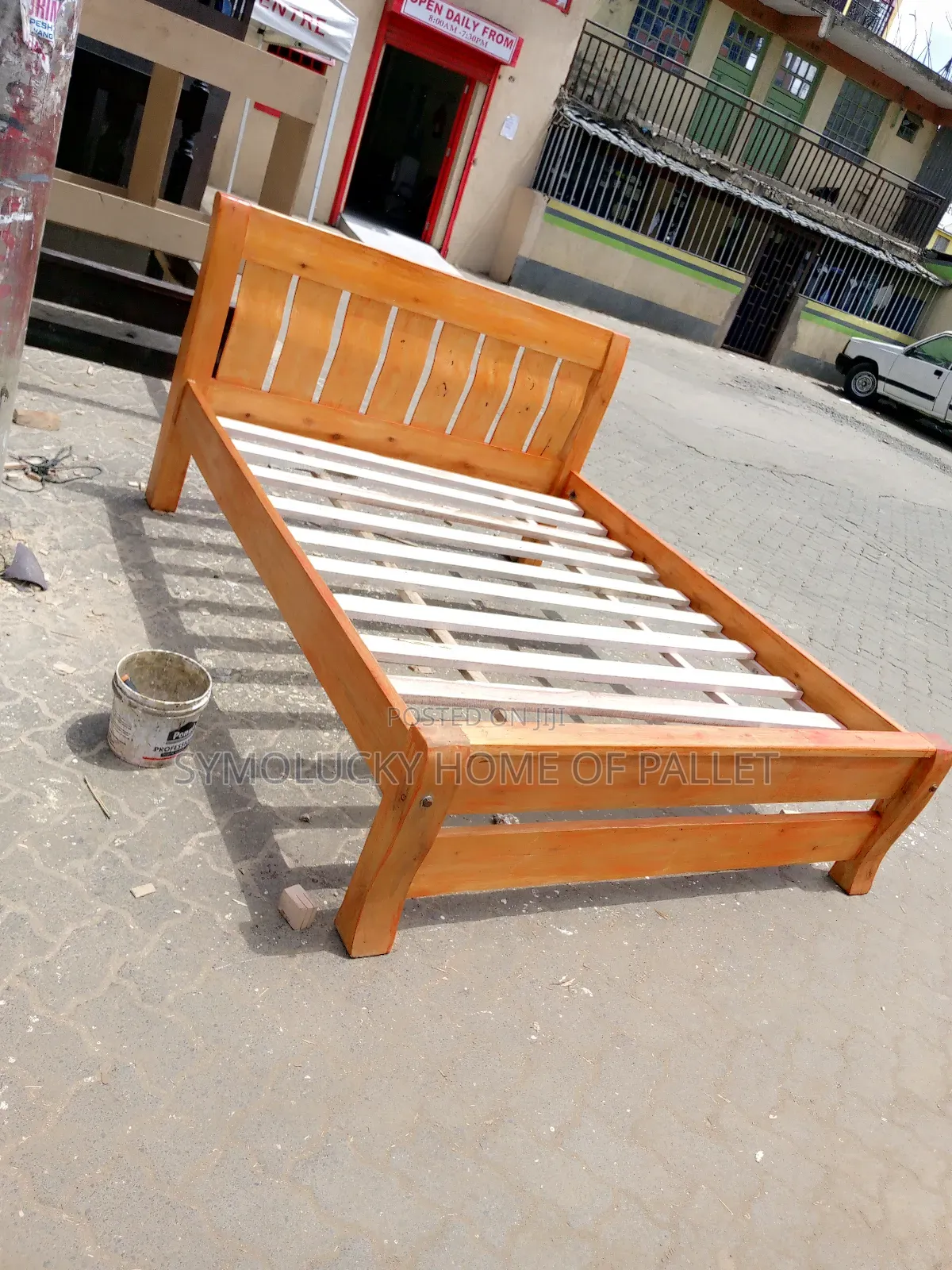 Modern 5*6 Hardwood Framedbed