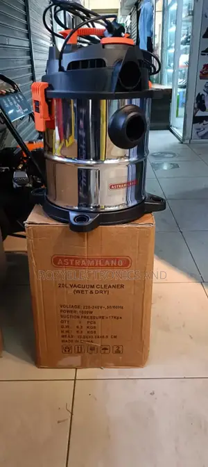 Astra Milano Vacuum Cleaner W