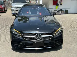 Mercedes-Benz E200 2018 Black