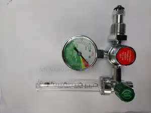 Oxygen Set, Regulator, Flowmeter Humidifier Bottle