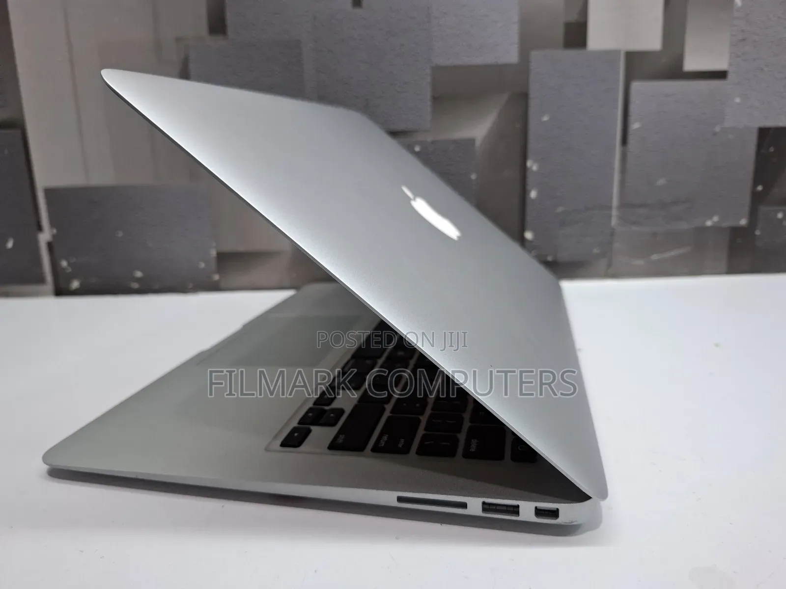 Laptop Apple MacBook Air 8GB Intel Core I5 SSD 256GB