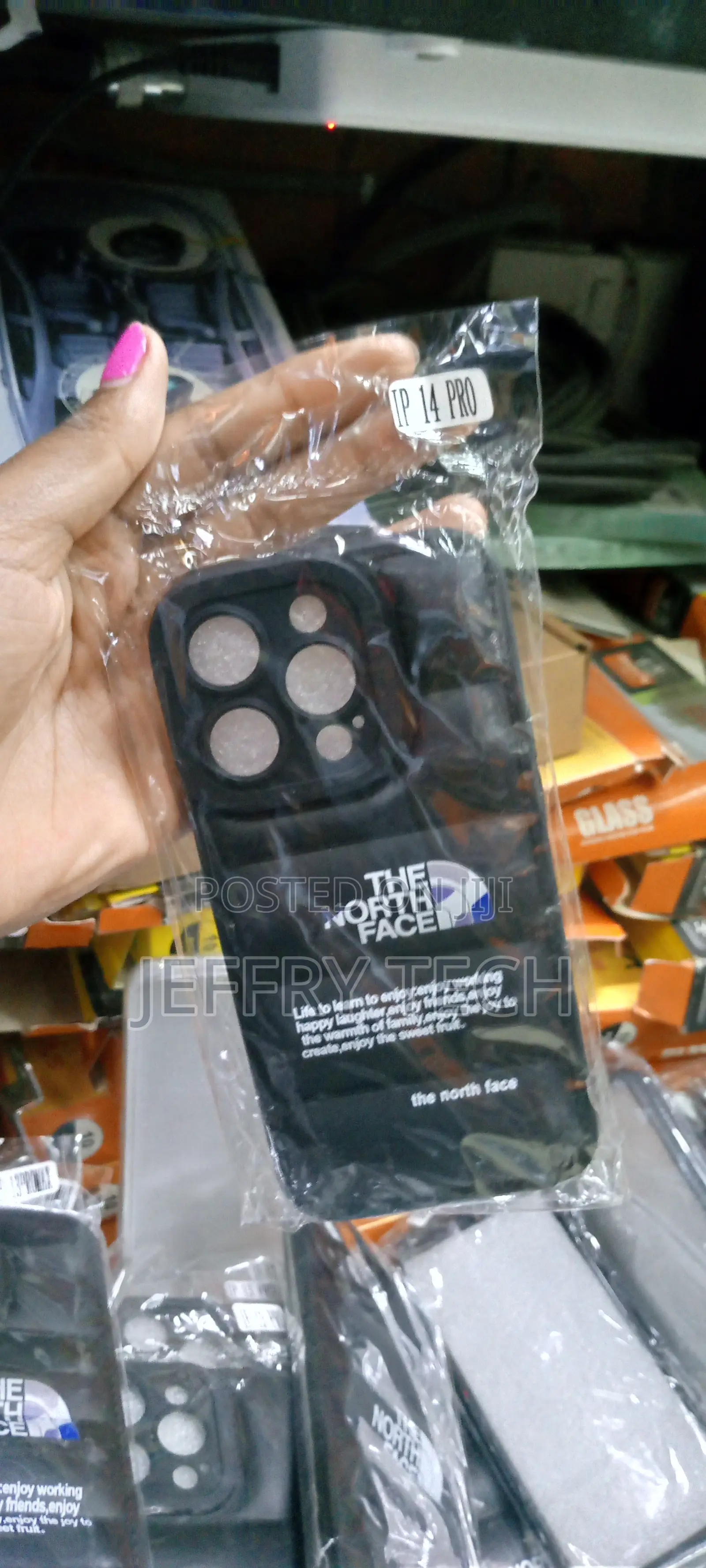 iPhone 14 Pro Max Premium Puffer-Style Case - Black