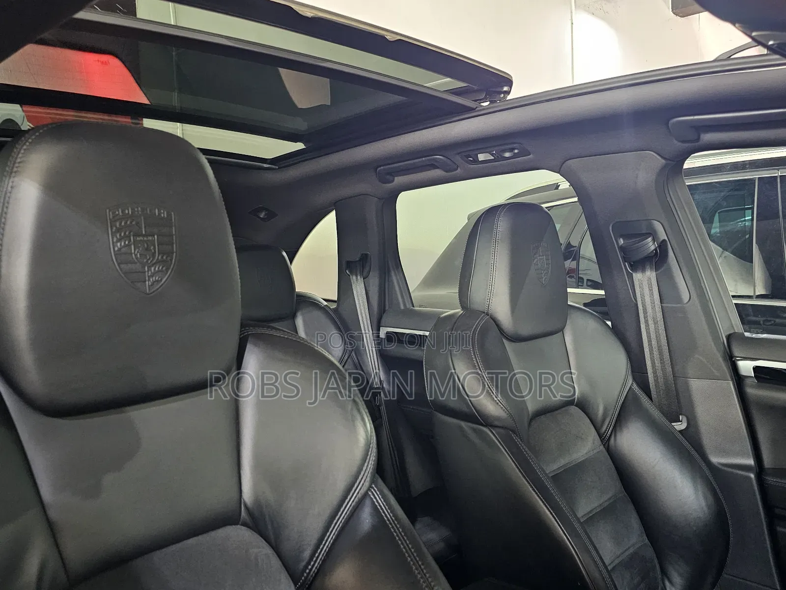 Porsche Cayenne Platinum Edition AWD 2017 Black