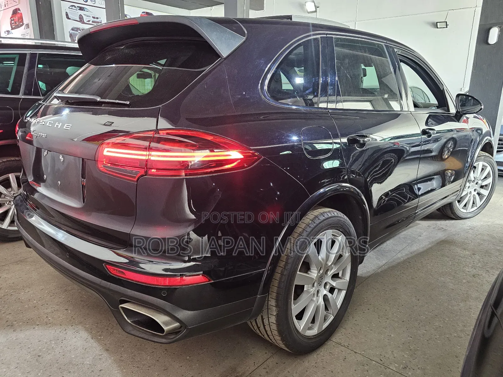 Porsche Cayenne Platinum Edition AWD 2017 Black