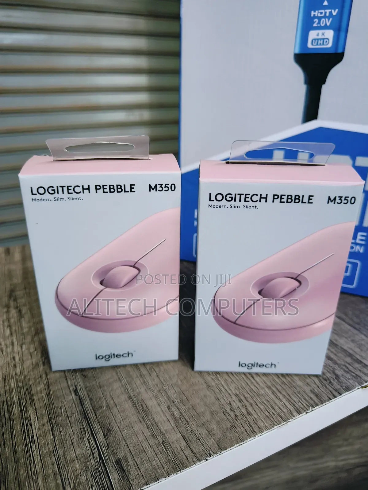 Logitech Pebble M350