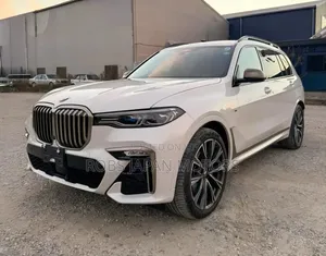 BMW X7 M50i 2020 White