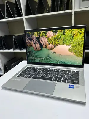 Laptop HP EliteBook 830 G8 16GB Intel Core I7 SSD 512GB