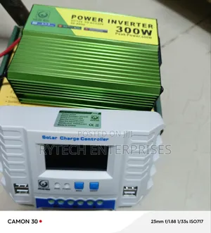 Solar Charge Controller 20amps and Power Inverter 300w