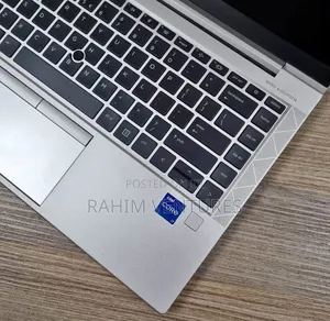 Laptop HP EliteBook 840 G8 16GB Intel Core i7 SSD 512GB