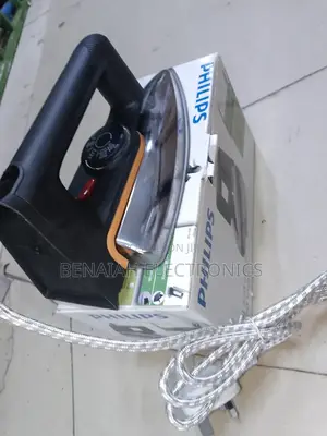 Phillips Iron Box With Adjustable Temperature Knob