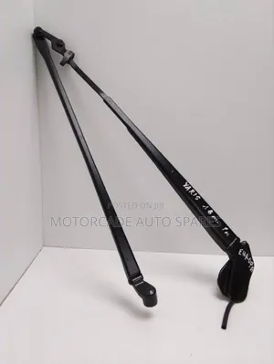 Toyota Vitz 2012-2020 Wiper Arm