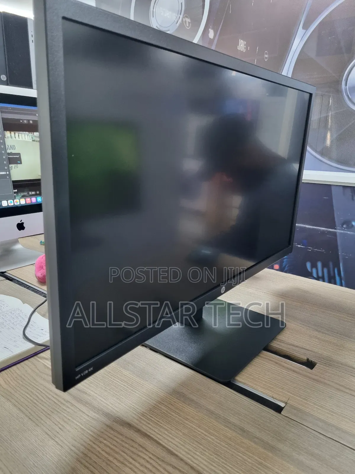 HP V28 Computer Monitor