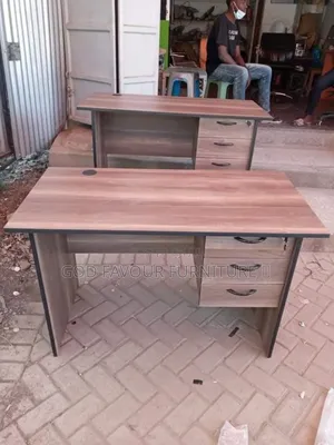 Brown 0.9m Quality Office Desk Hj9k