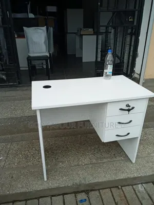 Generic 0.9meters Office Desk Wx5v
