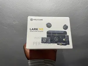 Hollyland Lark M2 Wireless Lavalier Microphone