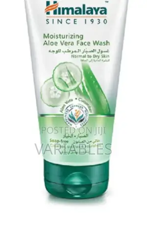 Himalaya Moisturizing Aloe Vera Face Wash : Gentle