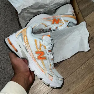 New Balance 740 Sneakers