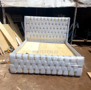 6x6 Great Grey Chester Bed
