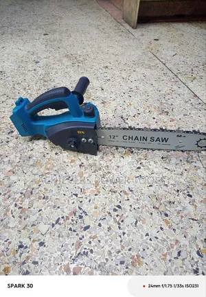 Cordless Chain Saw