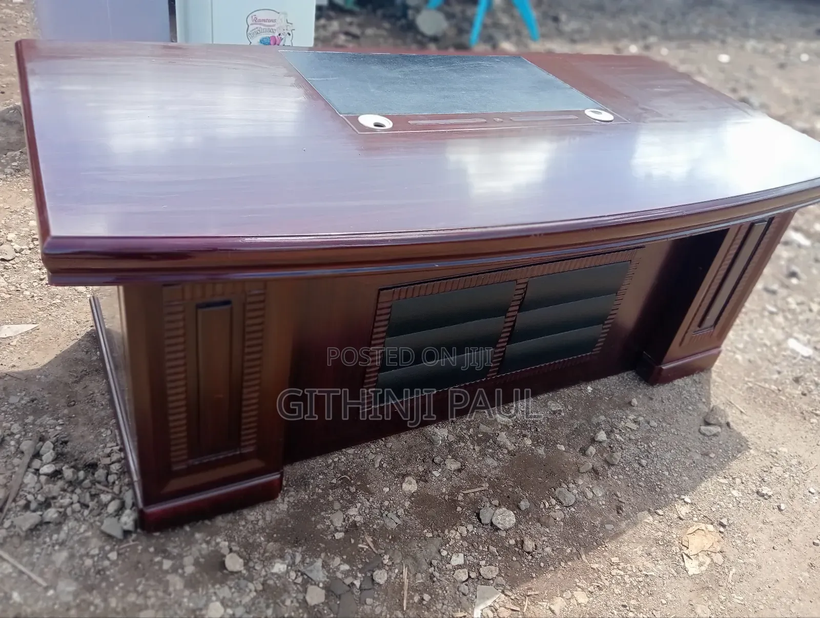 Selling Executive Office Table and Drawer