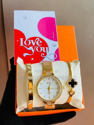 Ladie's Valentine's Gift Set With Watch