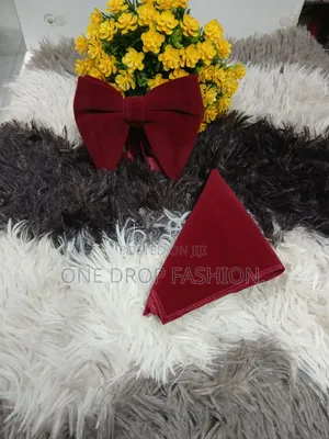 Bowtie Pocket Square
