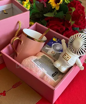 Ladies Gift Set With Fan