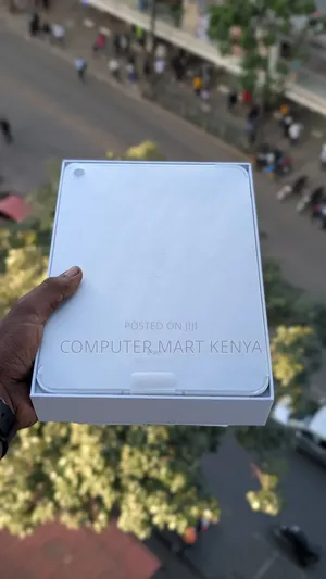 New Apple iPad (2022) 64 GB Silver